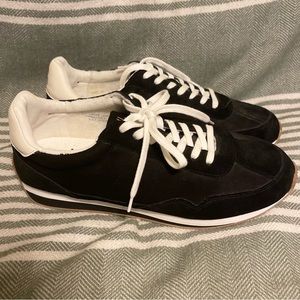 Madewell Blue and White Trainers NWOB Size M -10.5 / W-‎ 12